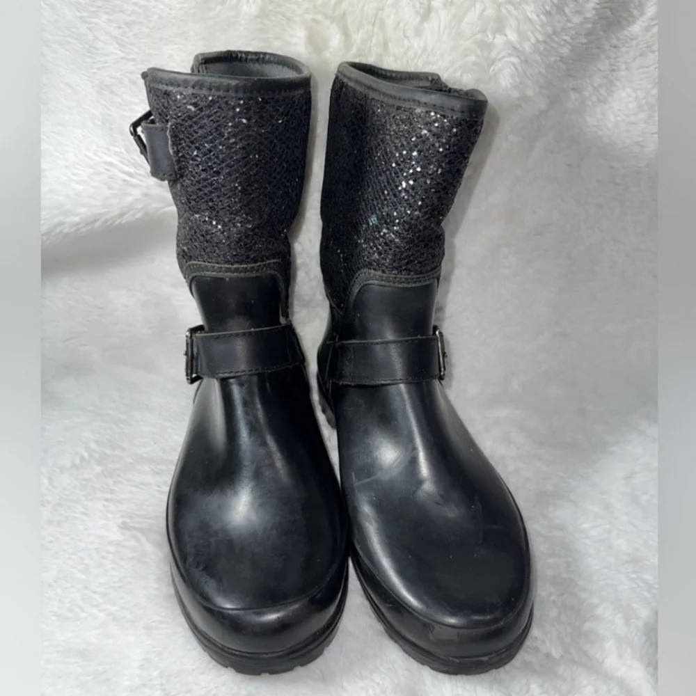 Sperry rain boots